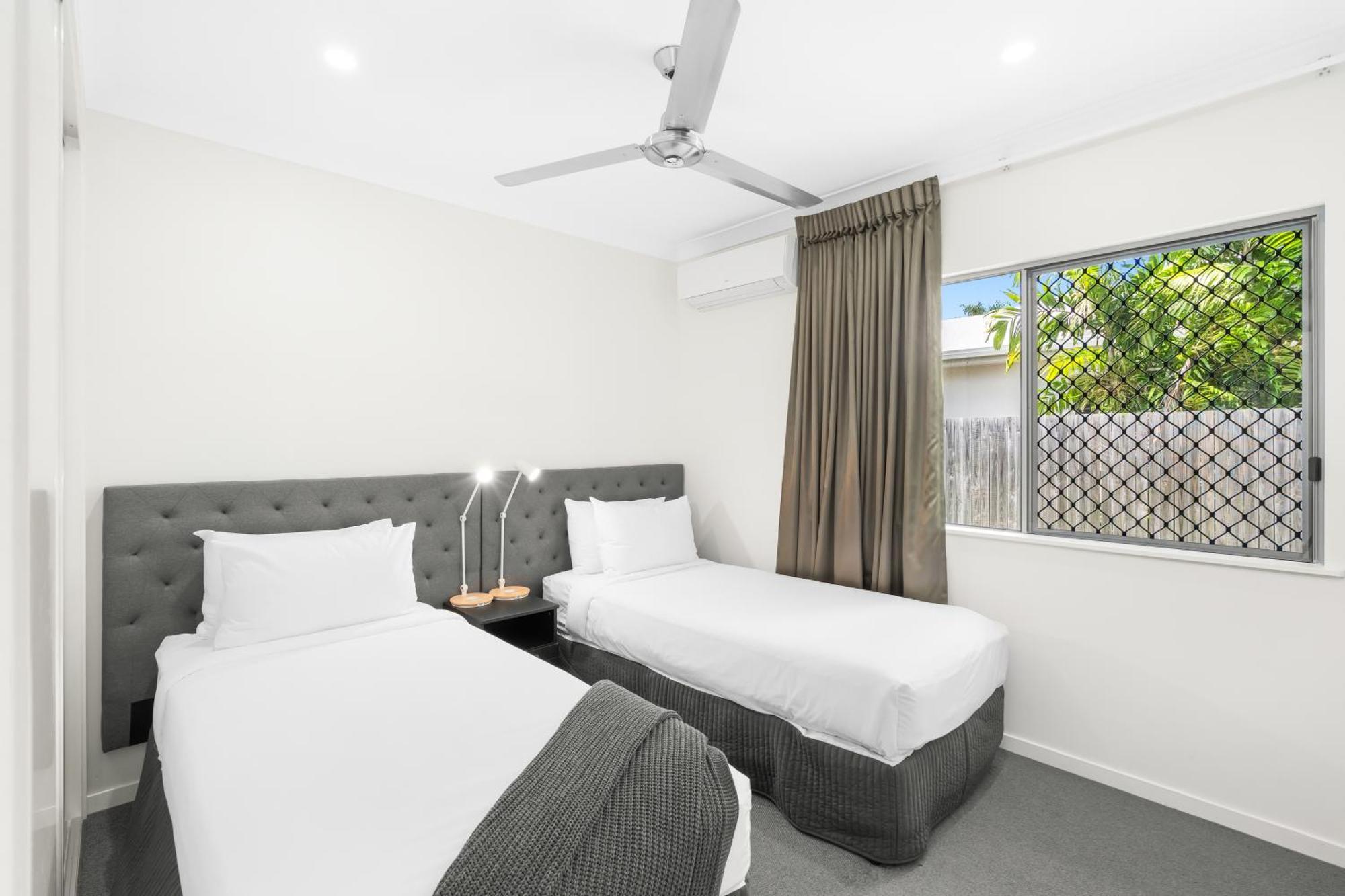 Blue Lagoon Villa B Cairns Extérieur photo